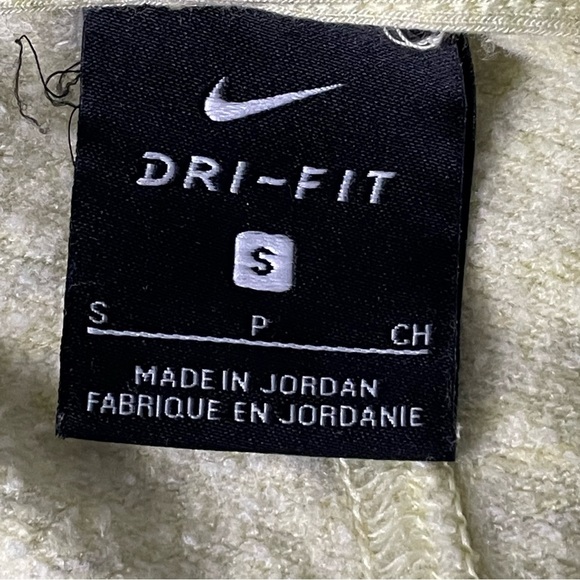 Nike Dri-Fit Lemon Yellow Cropped Training Hoodie - 47234 - Picture 11 of 13